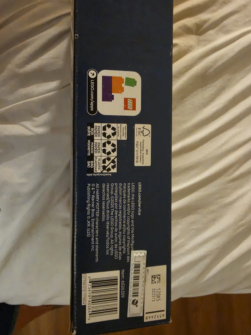 LEGO Harry Potter Privet Drive: Aunt Margie's Visit - Picture 3 of 4